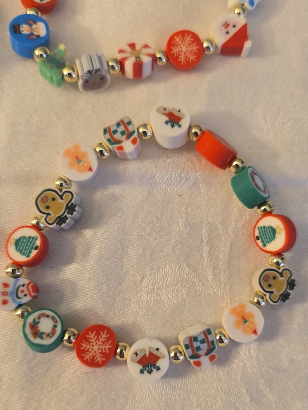 Kids Festive Holiday Beaded Stretch Bracelets - Set of 5 New